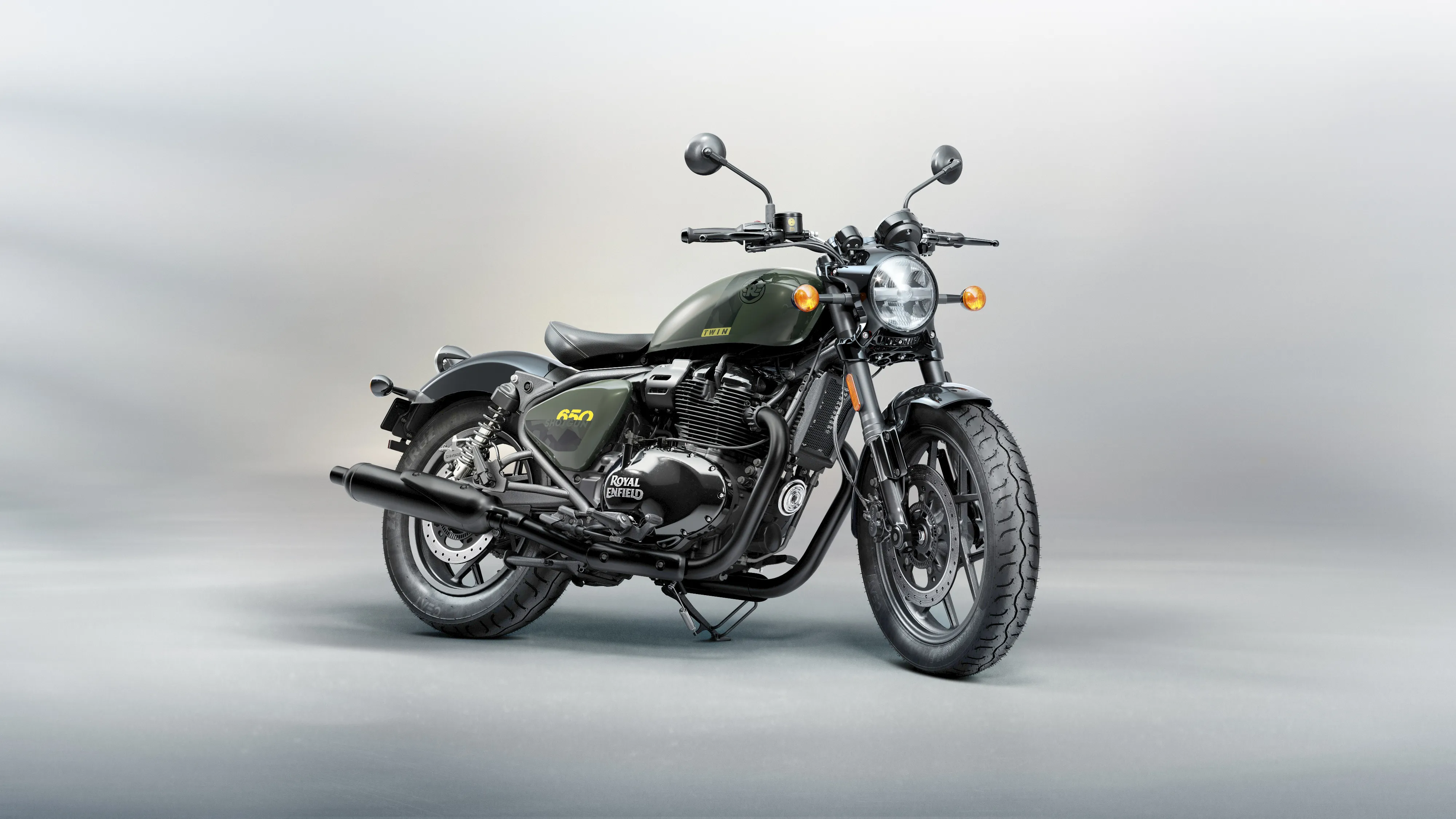 Мотоцикл Royal Enfield Shotgun 650 Drill Green от мотосалона Мото-Тайм