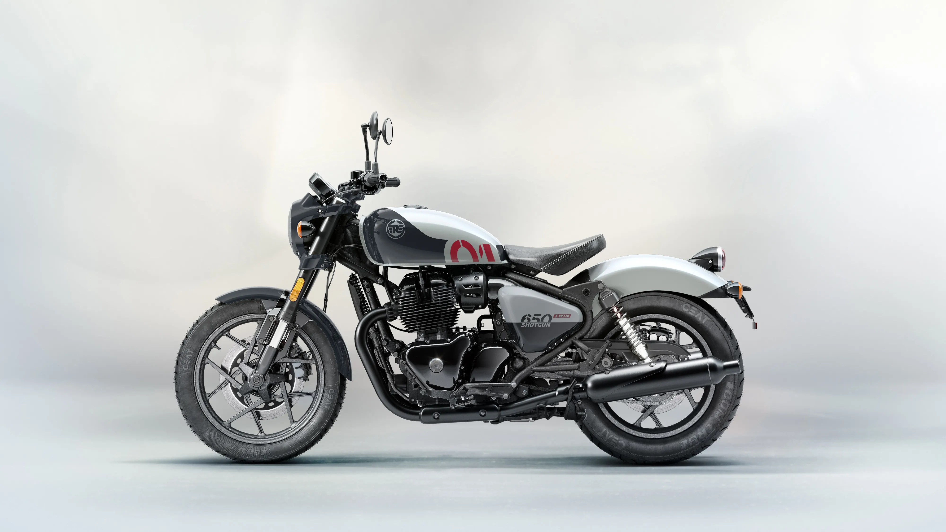 Мотоцикл Royal Enfield Shotgun 650 Stencil White от мотосалона Мото-Тайм