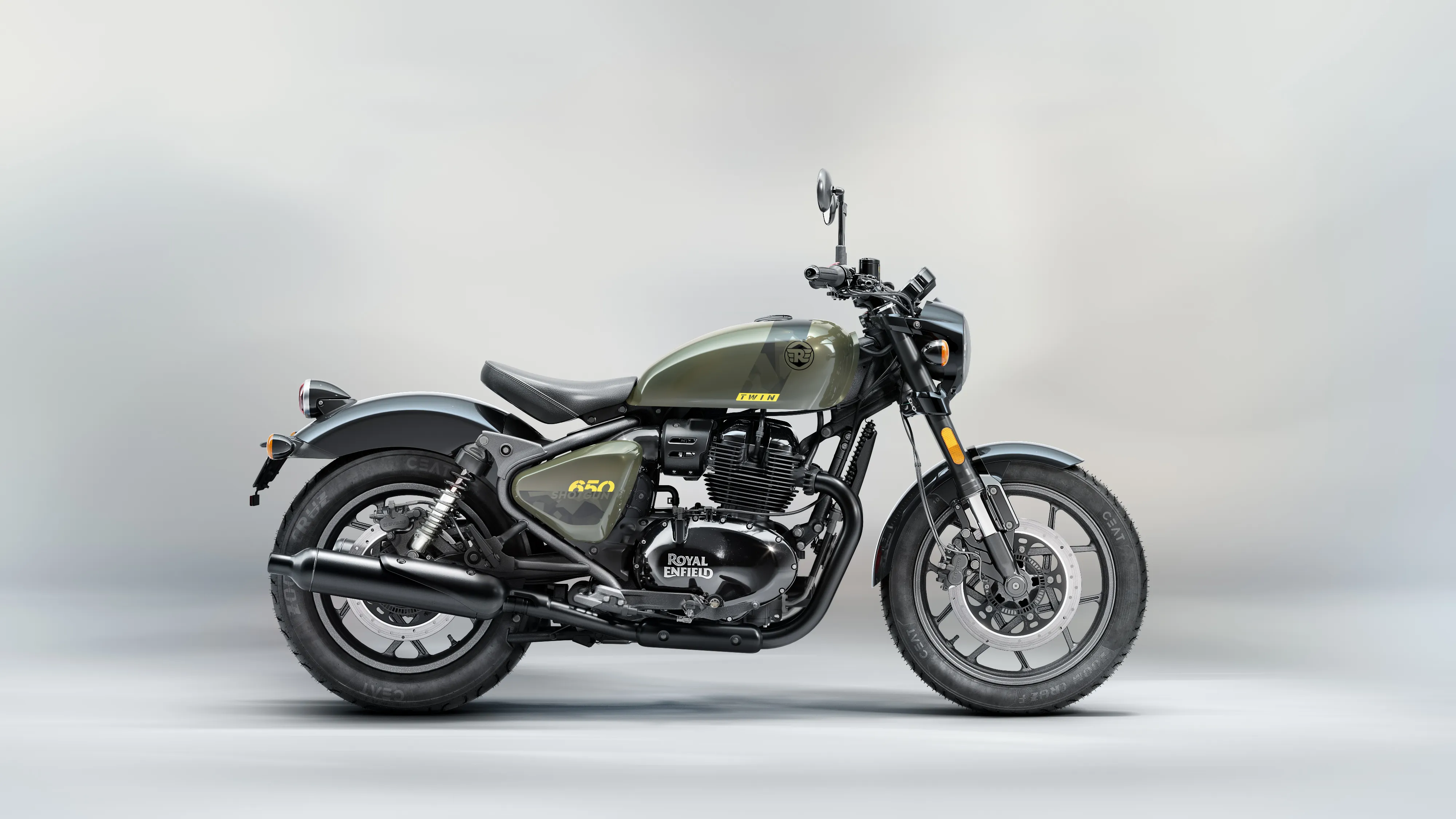 Мотоцикл Royal Enfield Shotgun 650 Drill Green от мотосалона Мото-Тайм